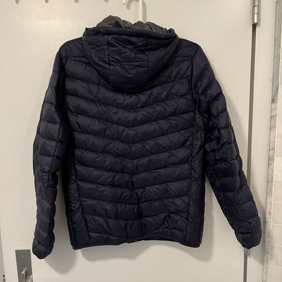 Tumi Men’s Nano Packable Puffer Jacket - Picture 4 of 5